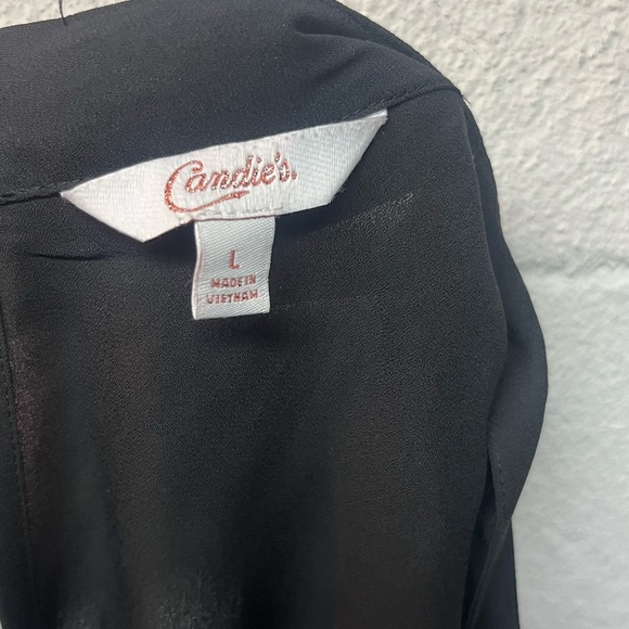Candie's Sleek Black Top. Large - Picture 5 of 6